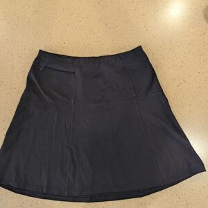 Royal Robbins Black Skirt L